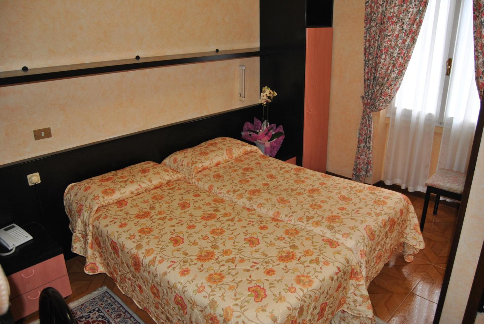 Hotel Villa Mon Toc Stresa Luaran gambar