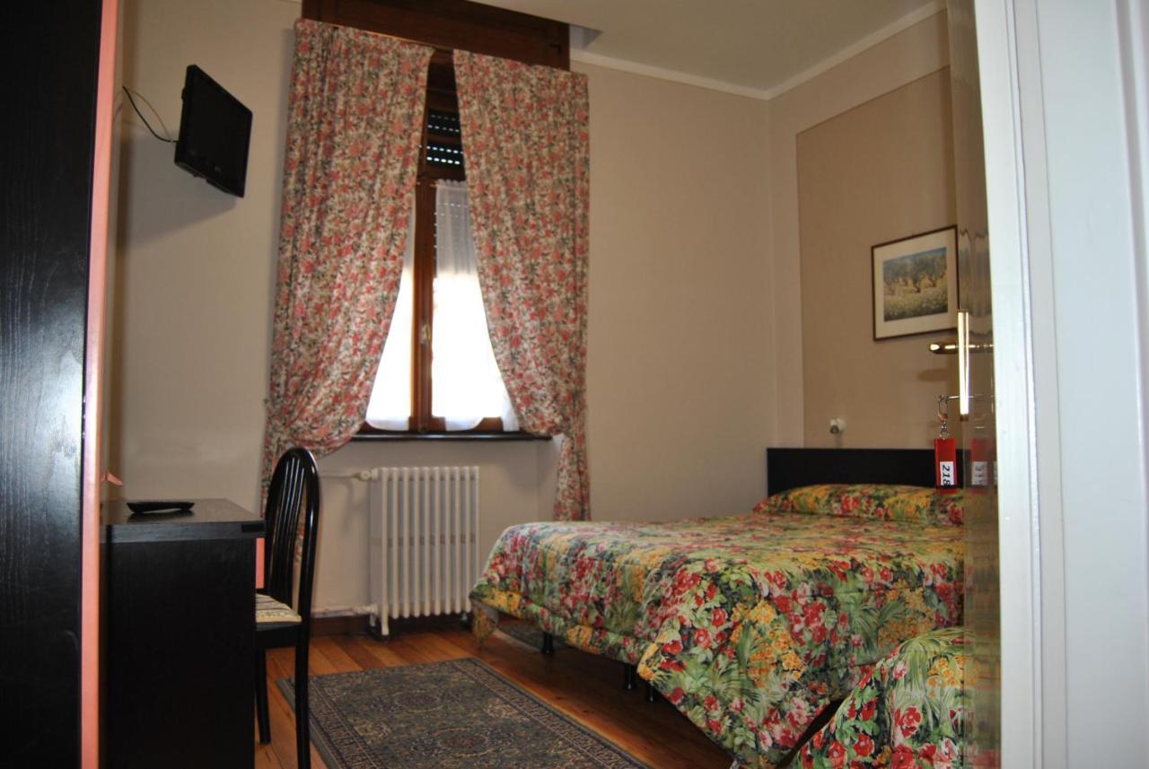 Hotel Villa Mon Toc Stresa Luaran gambar